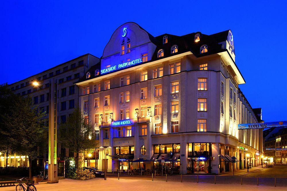 Seaside Park Hotel Leipzig Bagian luar foto